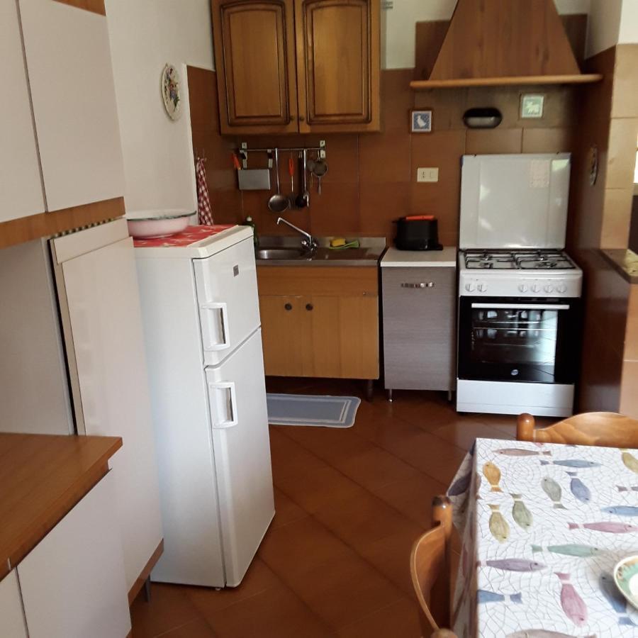 Le Ginestre Apartment Levanto Bagian luar foto